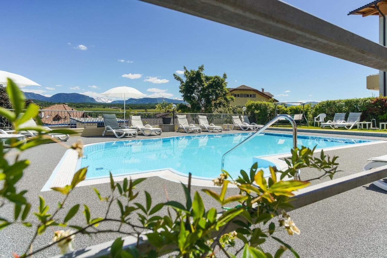 Hotel Alexandres Appiano Sulla Strada Del Vino Esterno foto