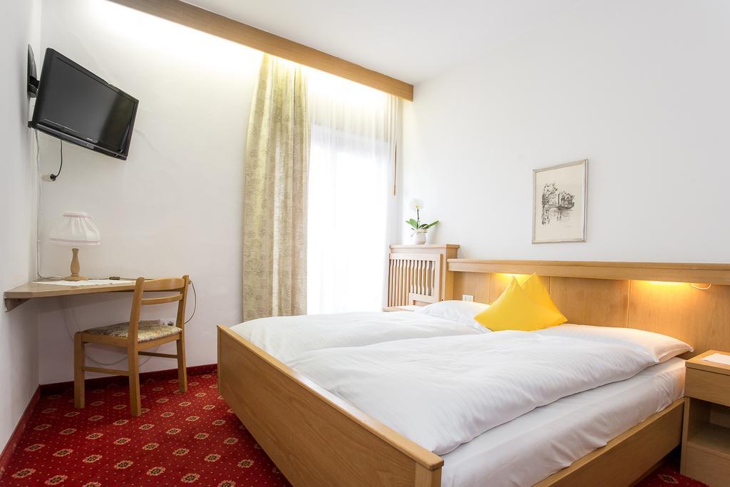 Hotel Alexandres Appiano Sulla Strada Del Vino Esterno foto