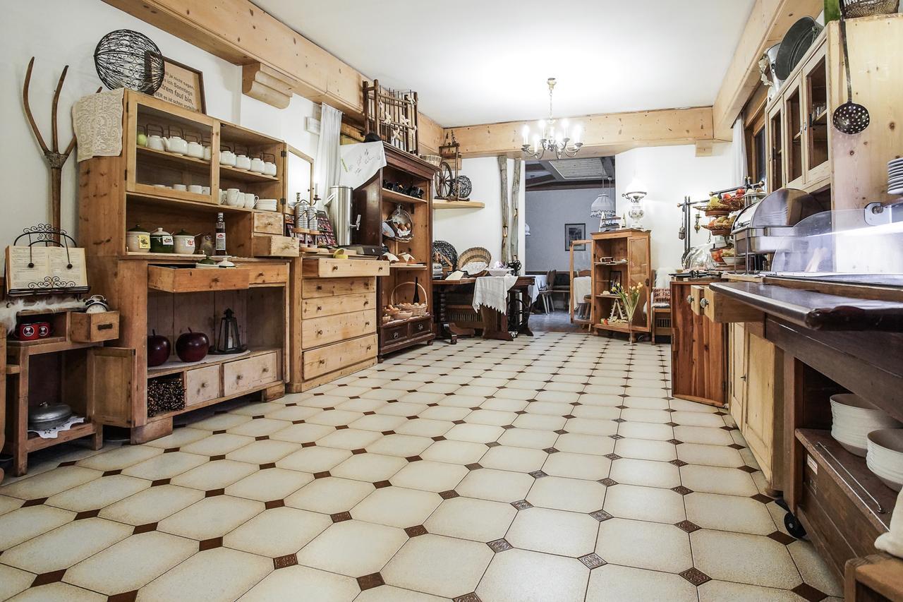 Hotel Alexandres Appiano Sulla Strada Del Vino Esterno foto