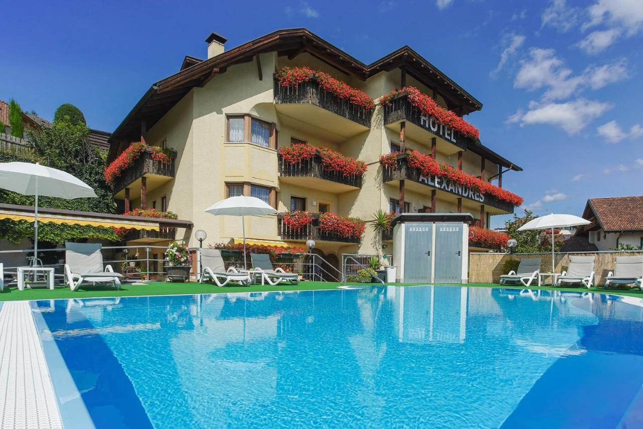 Hotel Alexandres Appiano Sulla Strada Del Vino Esterno foto